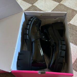 Corky’s - Hey Girl! Keeper Glossy Black Patent Loafer - 8